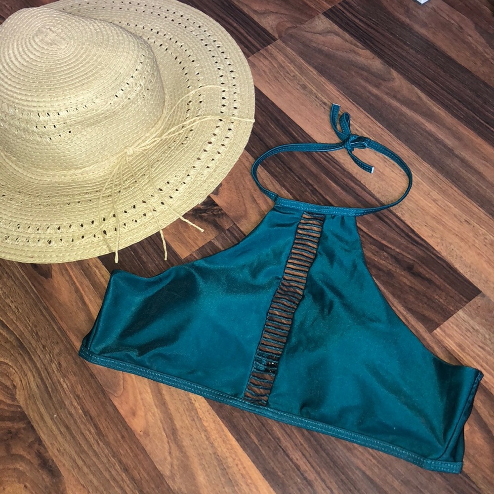Strappy bikini top